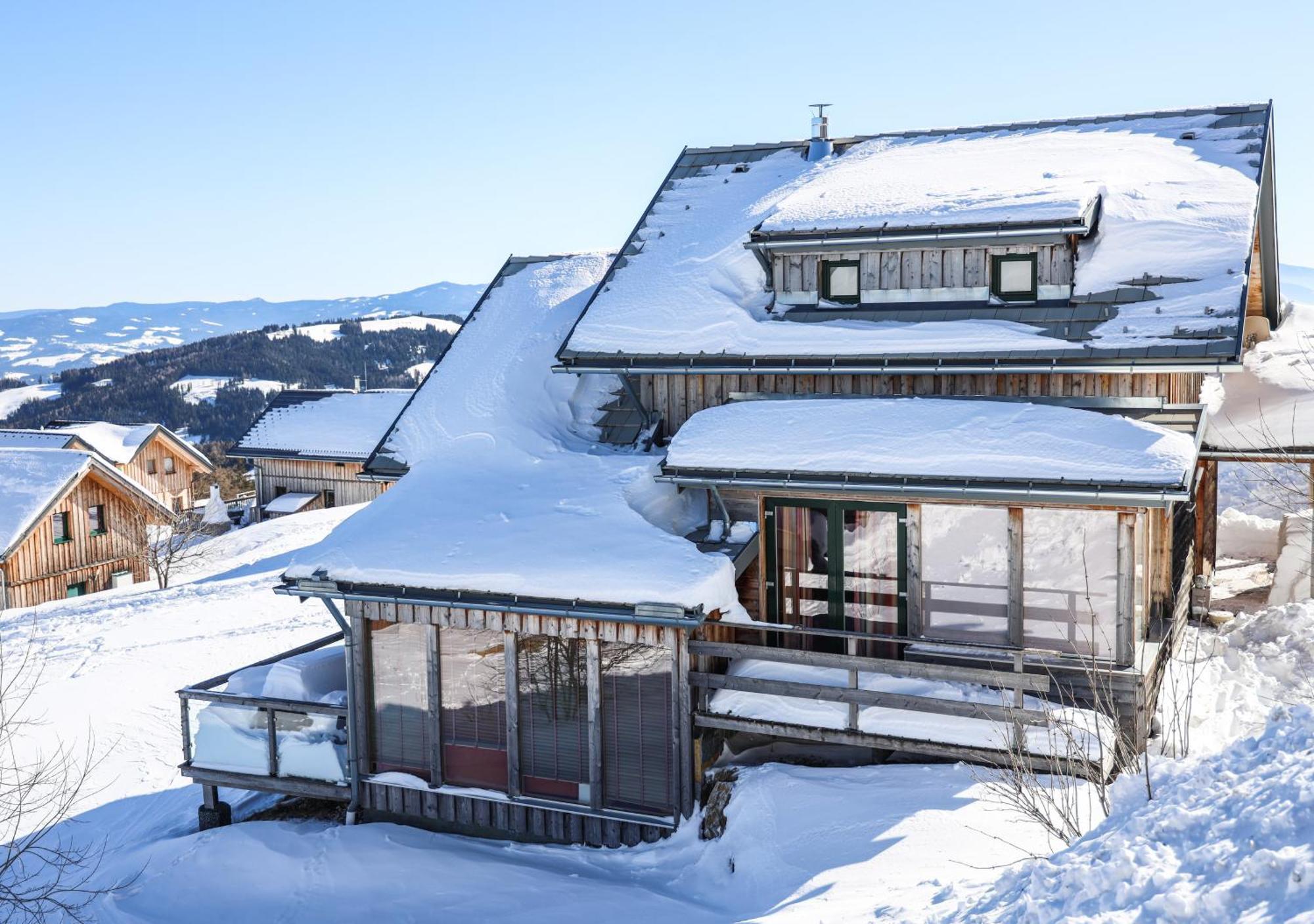 1A Chalet '4 Jahreszeiten' Ski Fahren Und Jacuzzi Mit Aussicht! Bad Sankt Leonhard im Lavanttal Exterior photo