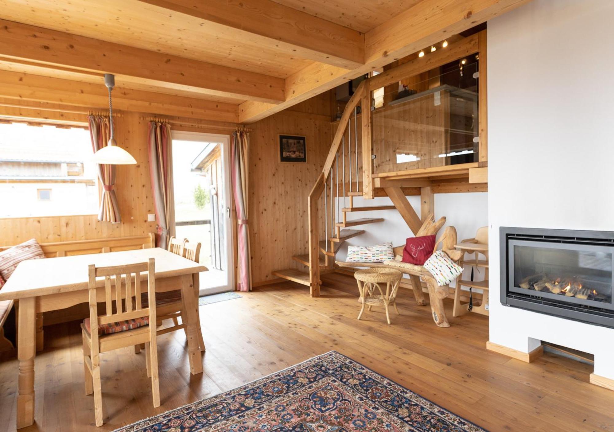 1A Chalet '4 Jahreszeiten' Ski Fahren Und Jacuzzi Mit Aussicht! Bad Sankt Leonhard im Lavanttal Exterior photo