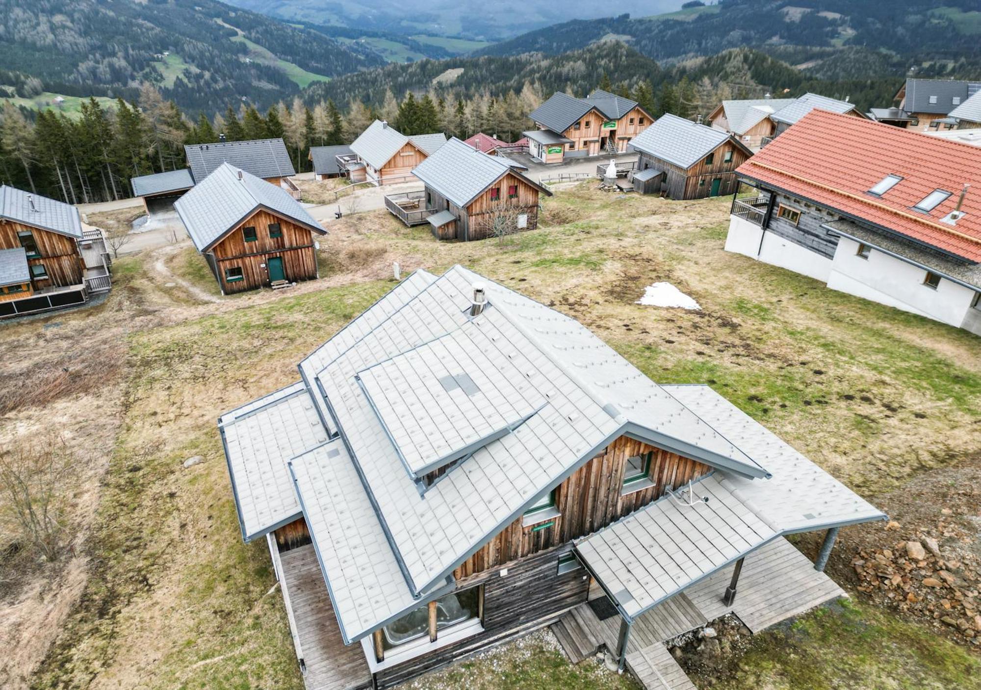 1A Chalet '4 Jahreszeiten' Ski Fahren Und Jacuzzi Mit Aussicht! Bad Sankt Leonhard im Lavanttal Exterior photo
